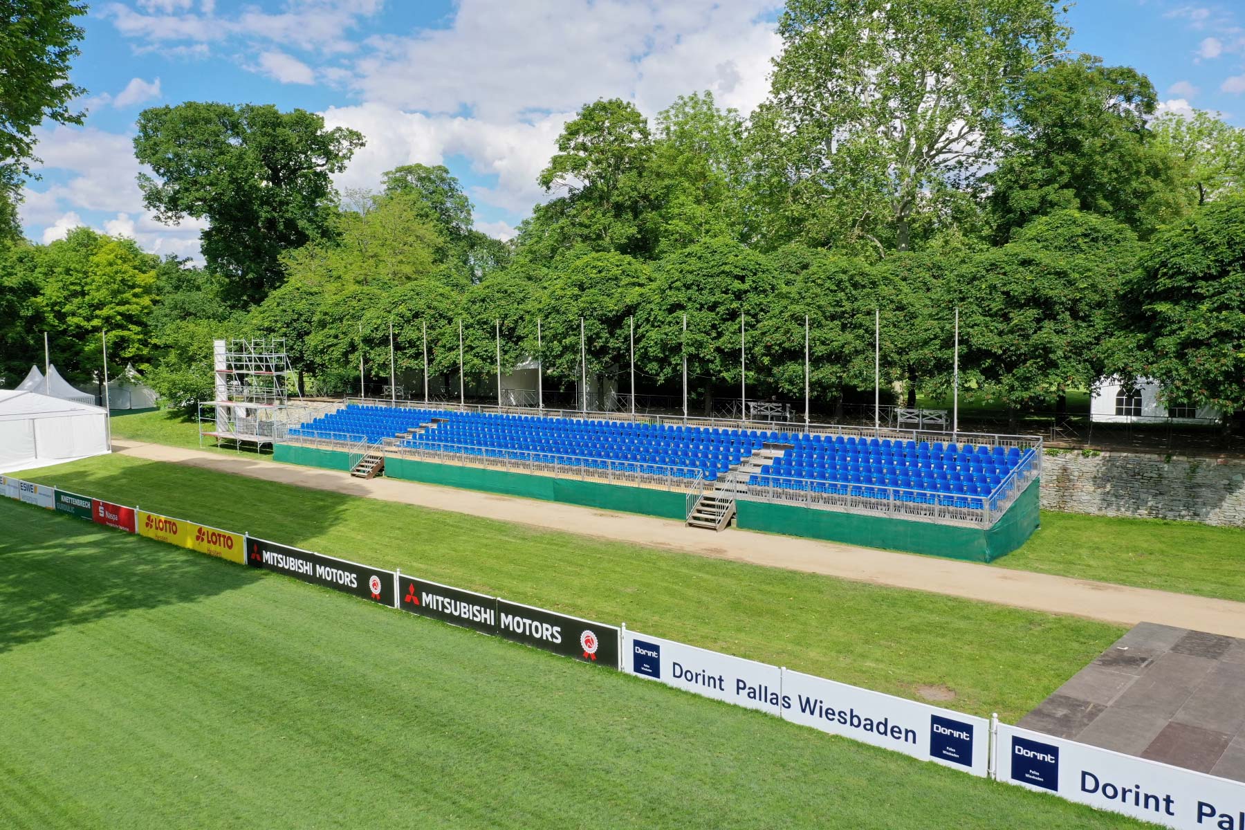 Bender Tribünen, Bühnen und Stadien für Sport Veranstaltungen Events535